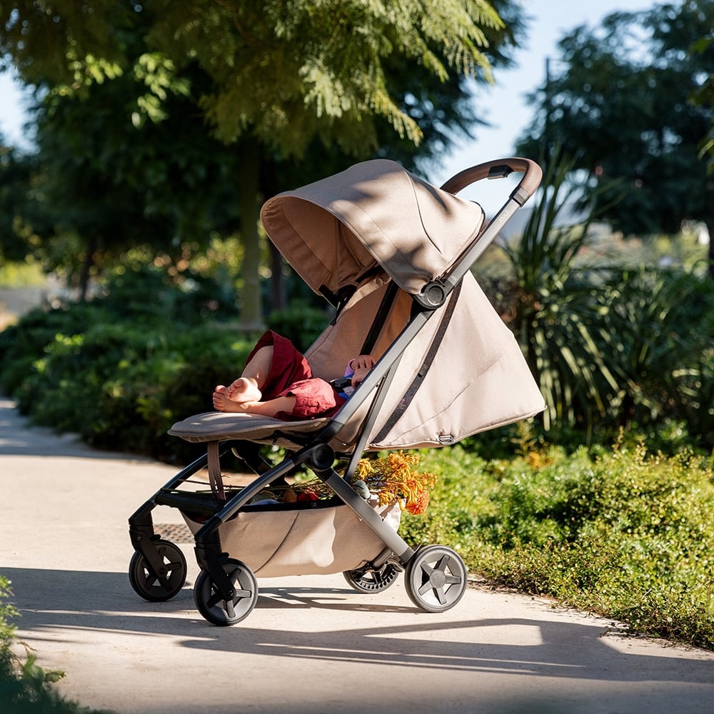 WIN! A NEW Joolz Aer2 Stroller
