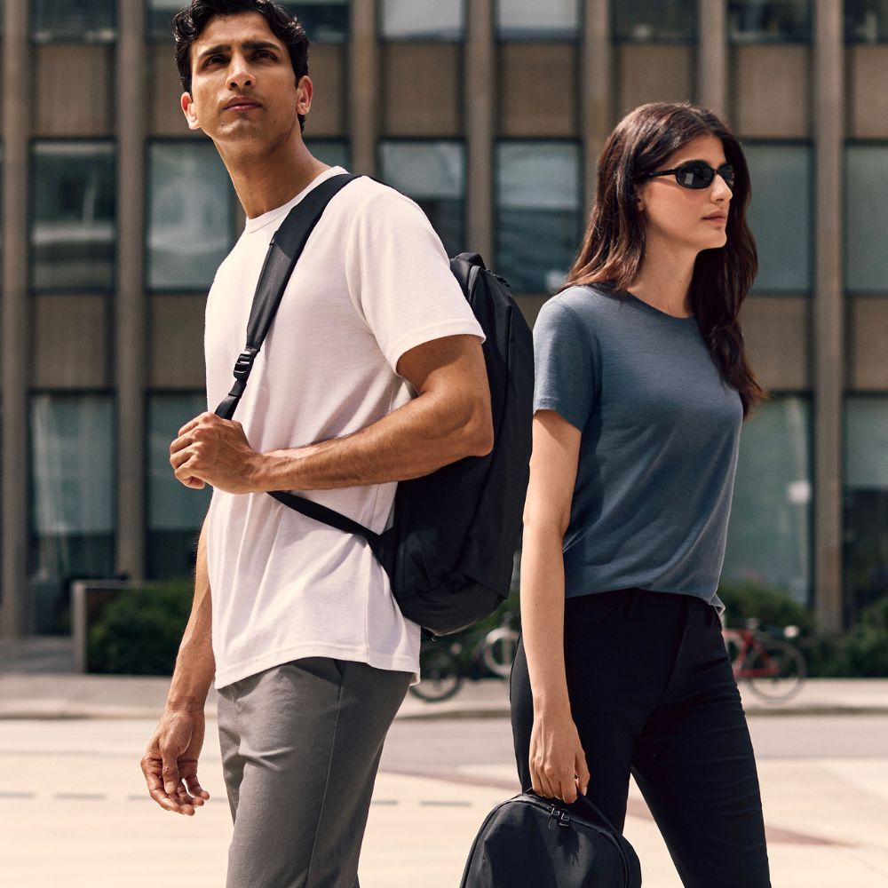 Pack Hacker X Unbound Merino Giveaway